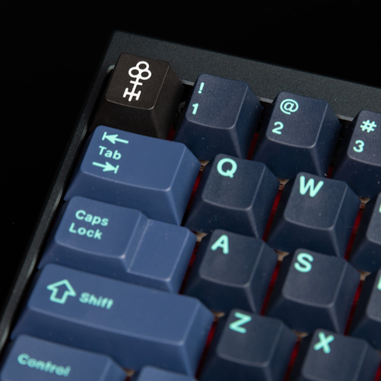 Salvun x Keycult Brass Keycap