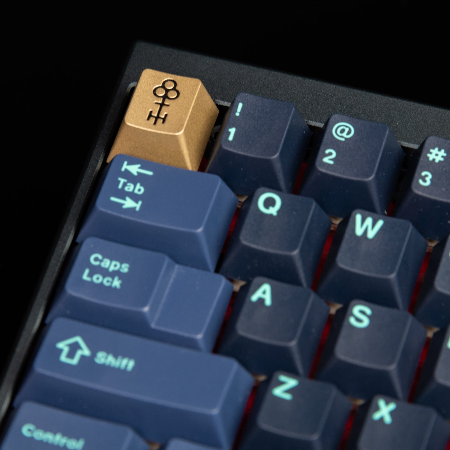 Salvun x Keycult Brass Keycap